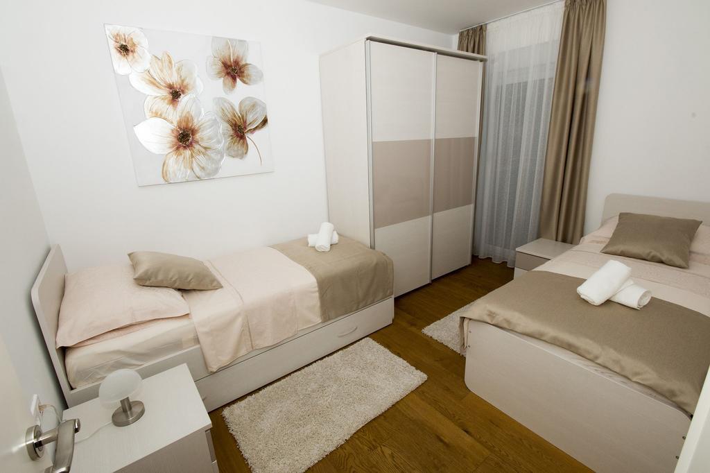 Lct Apartment Laura Omiš Εξωτερικό φωτογραφία